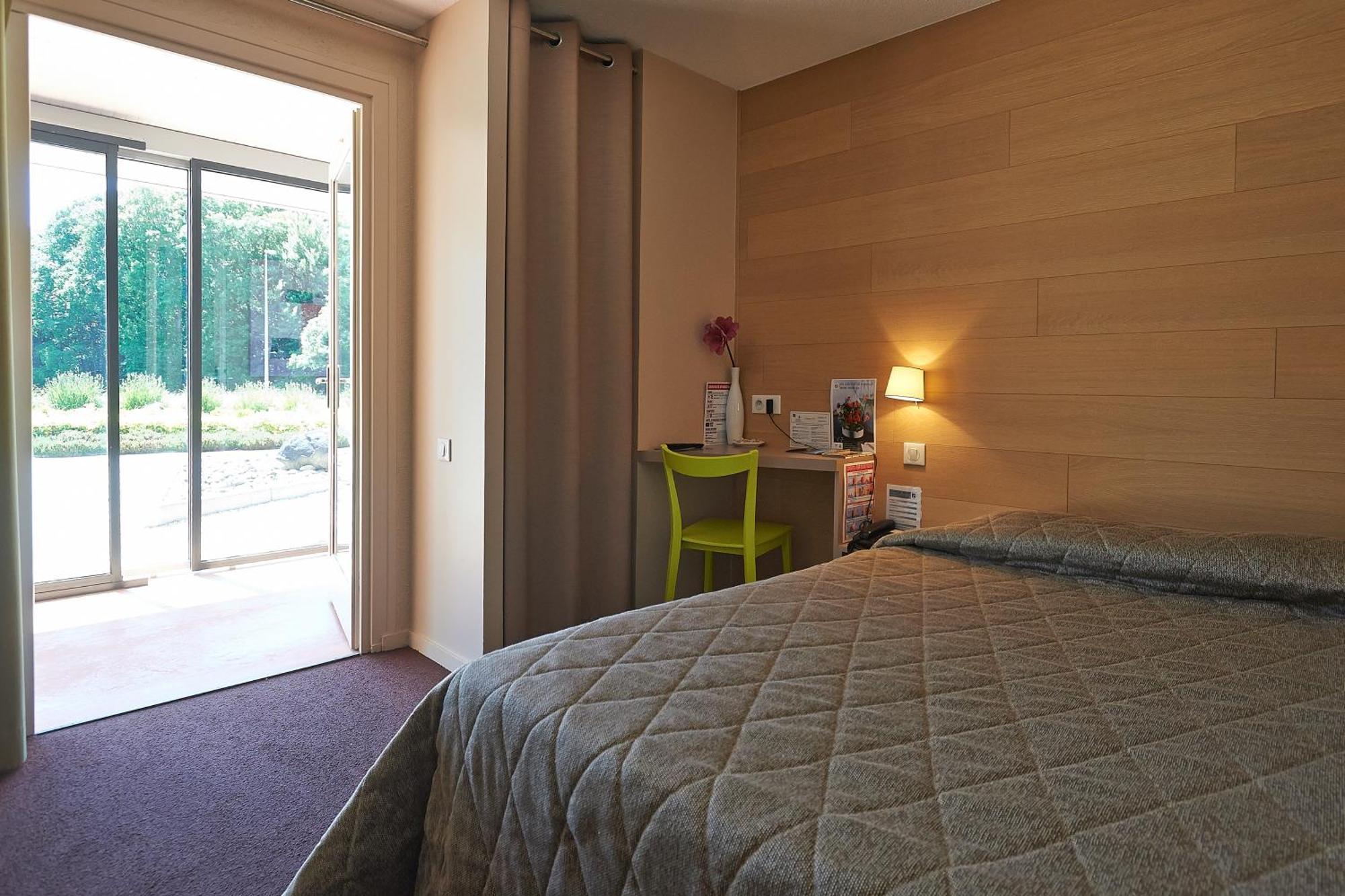 Cit'Hotel Les Alizes Limoges Buitenkant foto