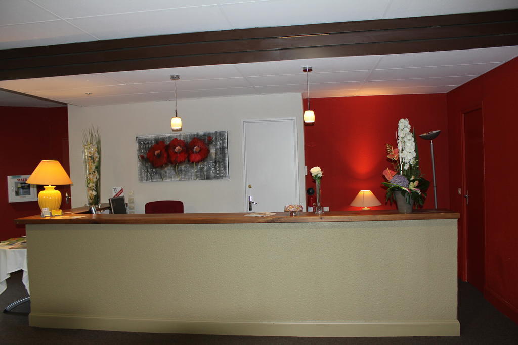 Cit'Hotel Les Alizes Limoges Buitenkant foto